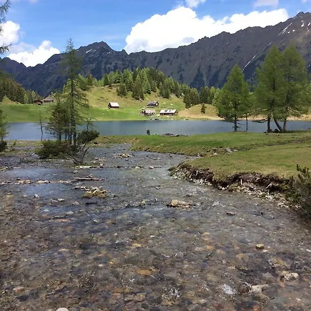 Apartmenthaus Rapplhof Haus im Ennstal